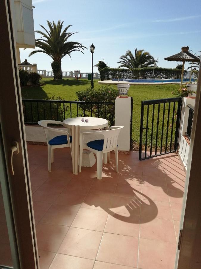 Sea & Pool View Garden Apartment Las Palmeras 内尔哈 外观 照片