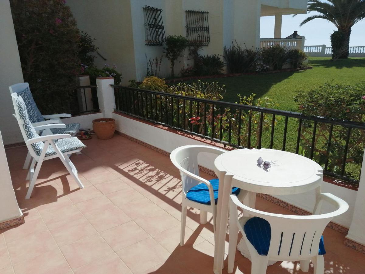 Sea & Pool View Garden Apartment Las Palmeras 内尔哈 外观 照片
